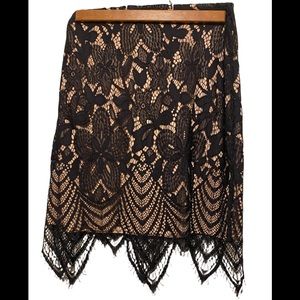 Derek💜Heart Black Lace Skirt Size M